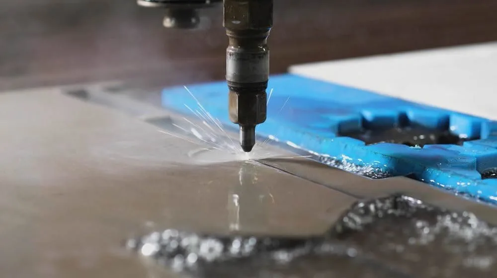 waterjet-cutting-process