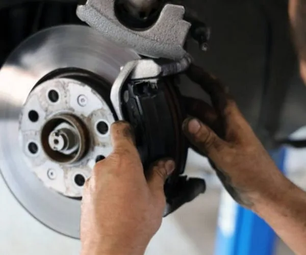 Forklift_Brake_Systems